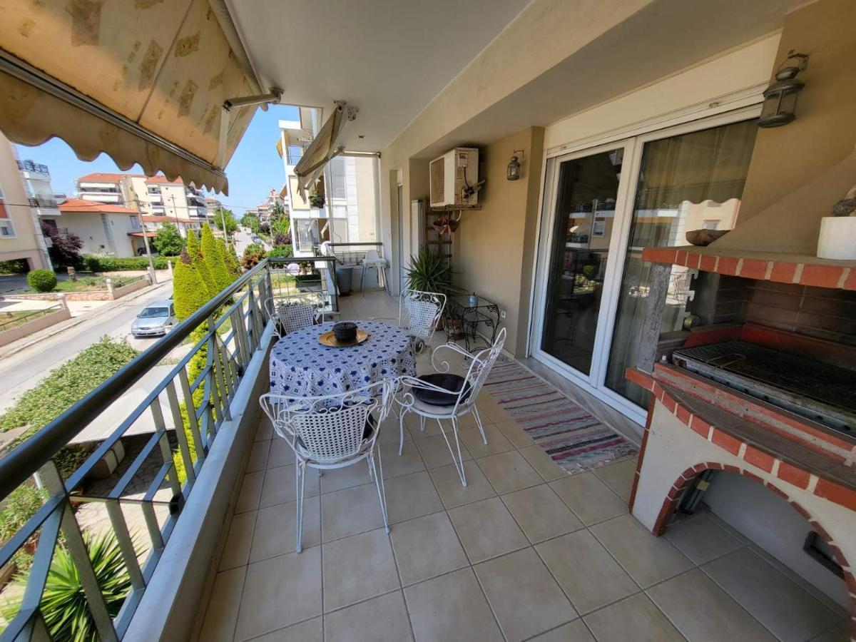 Ritsa Apartment Peraía Zewnętrze zdjęcie