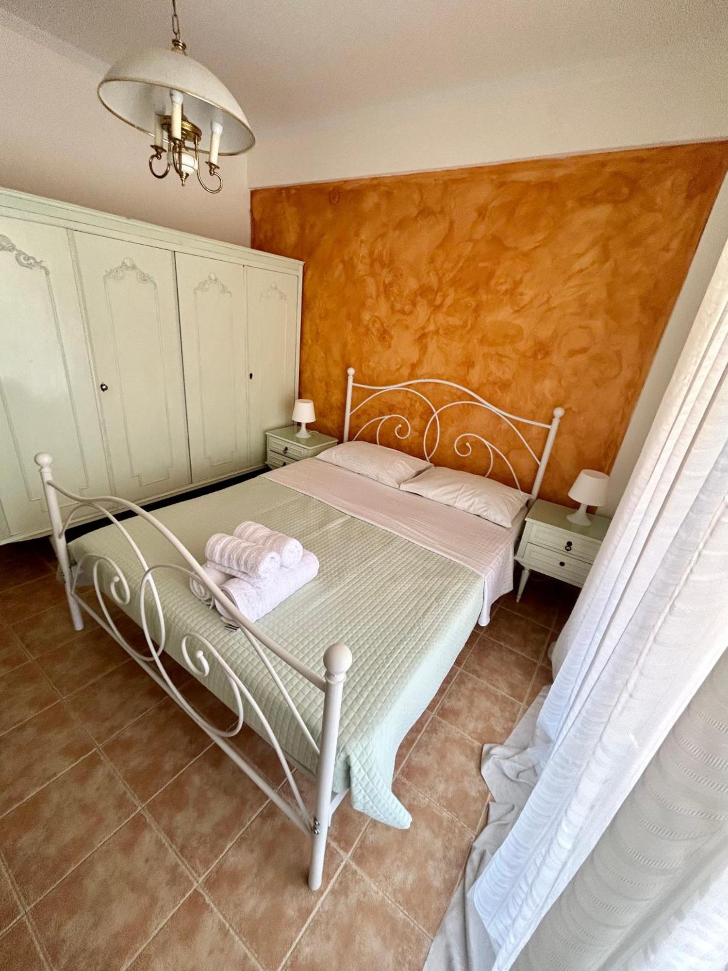 Ritsa Apartment Peraía Zewnętrze zdjęcie