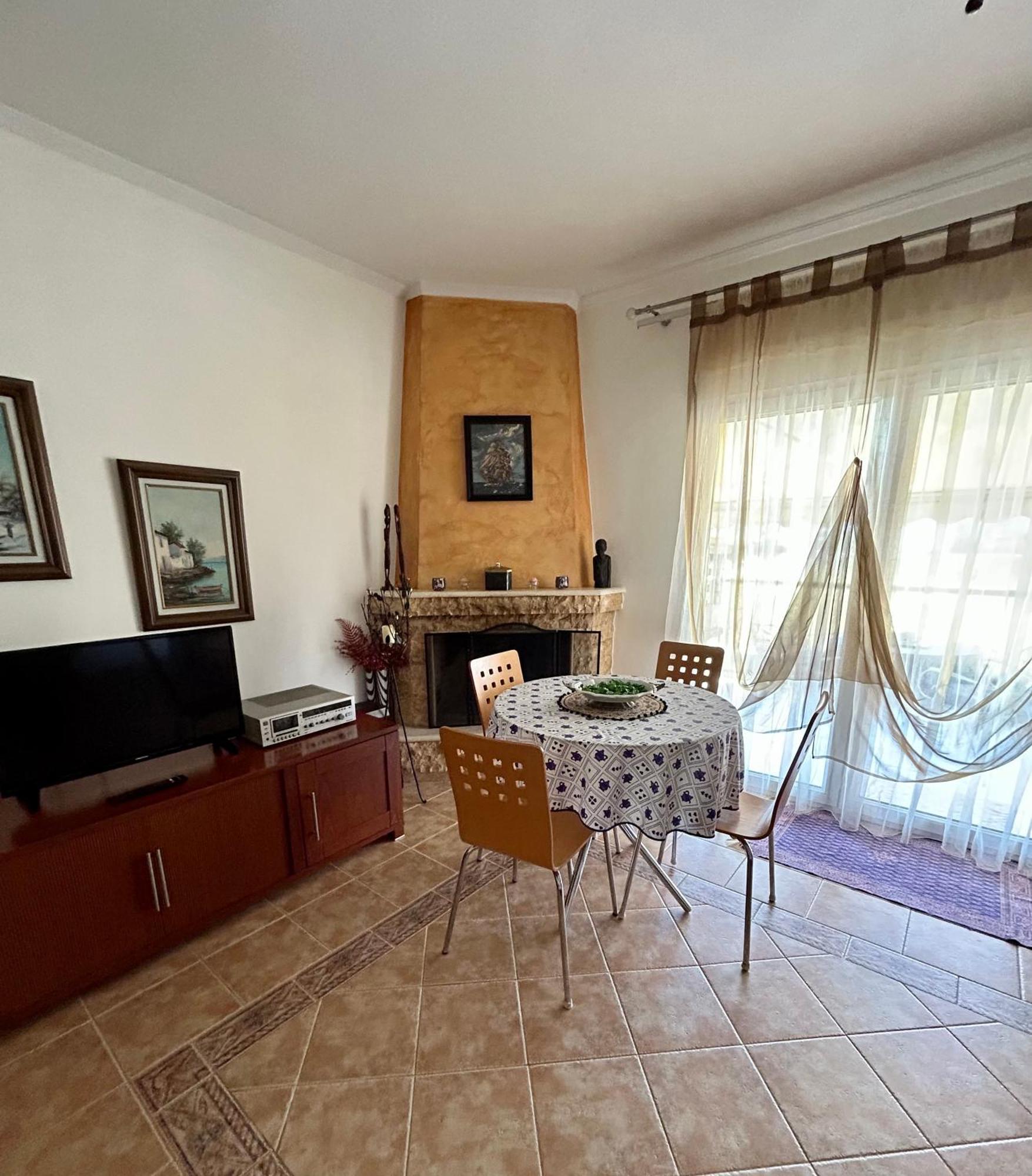 Ritsa Apartment Peraía Zewnętrze zdjęcie