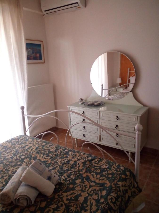 Ritsa Apartment Peraía Zewnętrze zdjęcie